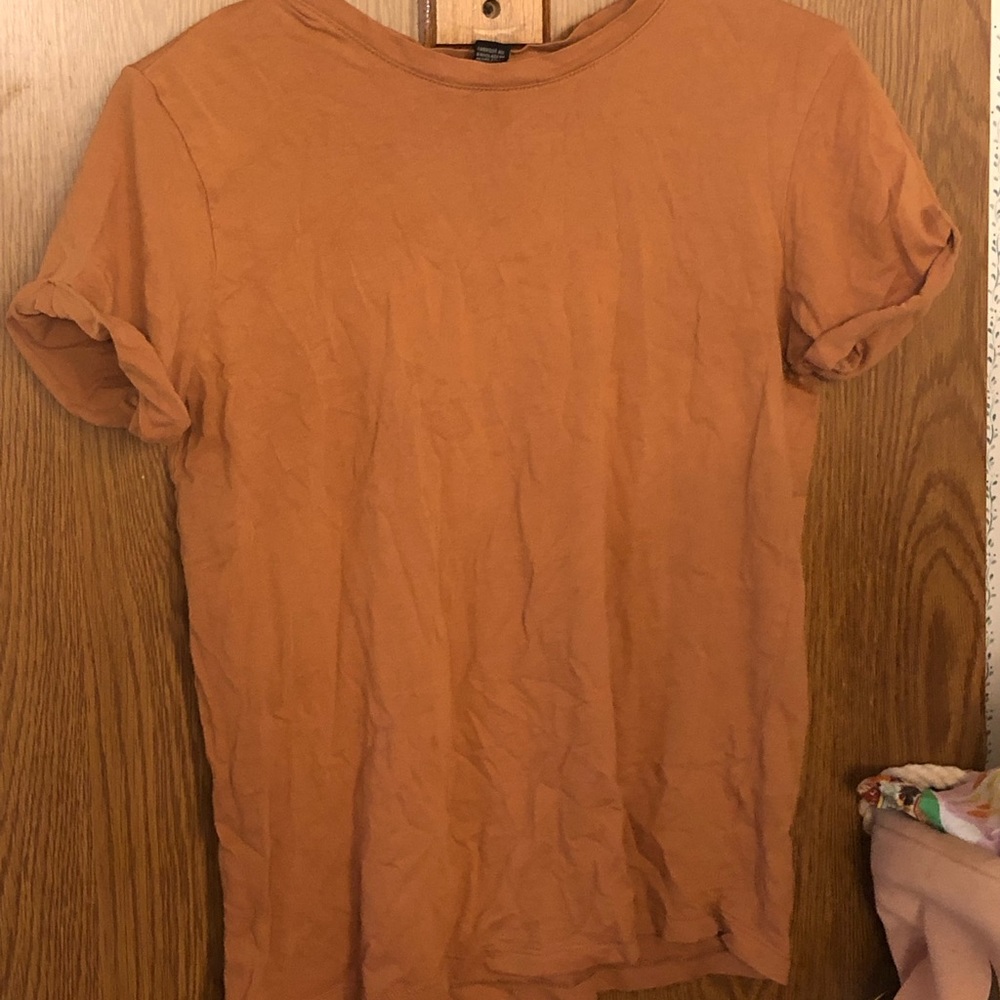 Forever 21 casual t-shirt size small color rose